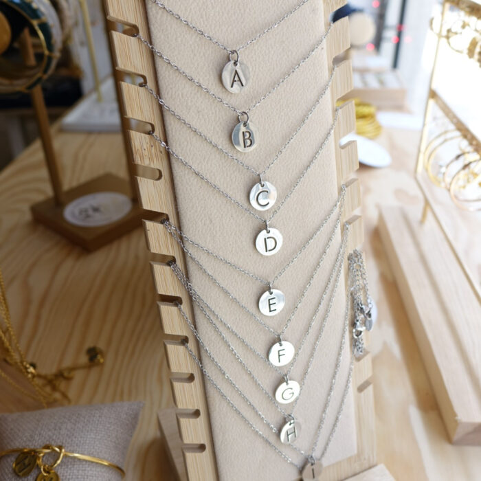 Collier lettre personnalisable – Image 5