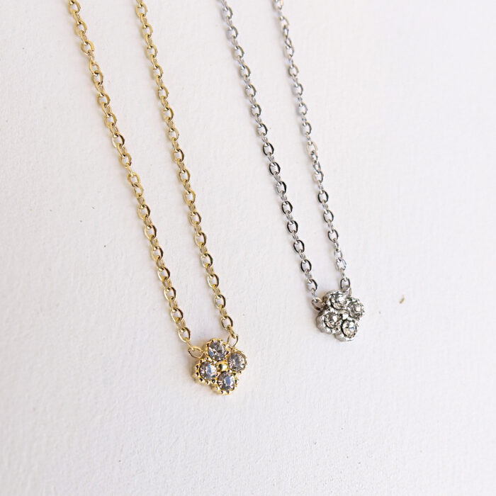 Collier trèfle doré ou argenté – Image 2