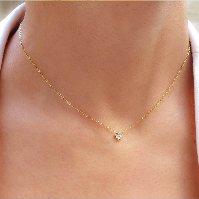 Collier trèfle doré ou argenté
